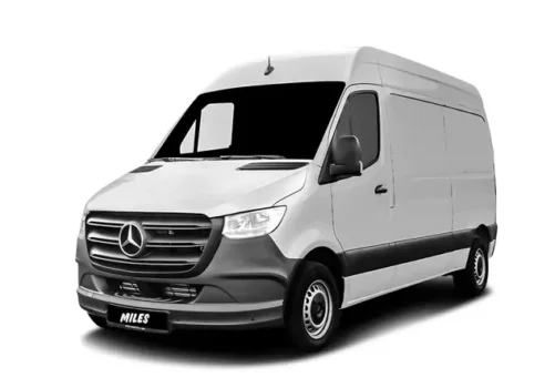 Mercedes Sprinter als E-Transporter oder Verbrenner Mercedes Benz eSprinter von Miles in Weiß. Kastenwagen mit langem Radstand und Hochdach, nicht verglast.