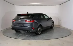 Kia Ceed Kia Silver 1.5 T-GDI 103kW (140PS) 6-Gang Auto Abo