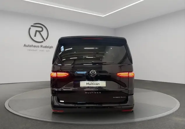 Angebotsdetails Volkswagen T7 Multivan 'GOAL' 1.5 TSI eHybrid 4MOTION KLIM Schwarz (Deep Black Perleffekt)