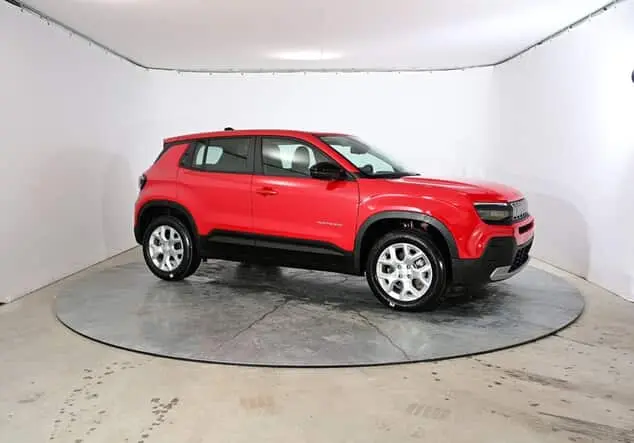 Angebotsdetails Jeep Avenger Jeep Avenger Altitude 1.2 E-Hybrid 74 kW (100 PS) 6-Stufen-DCT Ruby Red