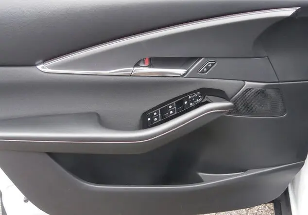Angebotsdetails Mazda CX-30 Ceramic