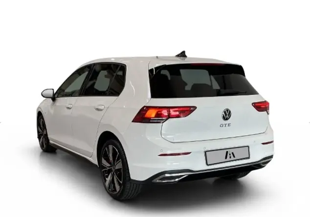 Angebotsdetails VW Golf VIII GTE 1.4 TSI White