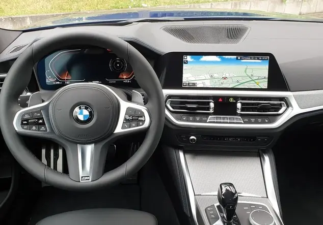 Angebotsdetails BMW 420d xDrive M Sport Blue