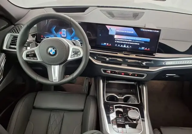 Angebotsdetails BMW X6 BMW X6 40d 259 kW (352 PS) 8-Gang Steptronic xDrive BMW Individual Dravitgrau metallic