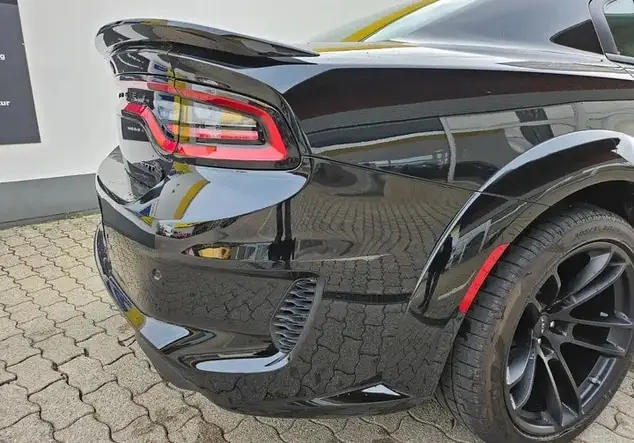 Angebotsdetails Dodge Charger Schwarz