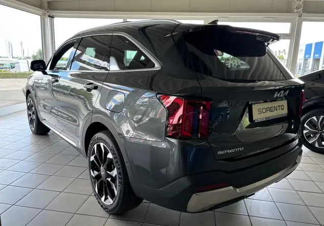 Angebotsdetails Kia Sorento Grau ((AGT) INTERSTELLAR GREY M)