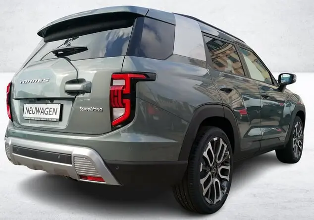 Angebotsdetails SsangYong Torres forrest-grün