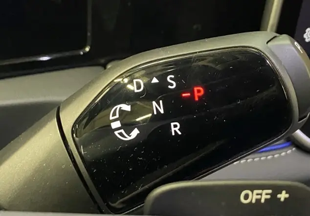 Angebotsdetails Volkswagen Tiguan III R-Line 1.5 eTSI KLIMA NAVI AL Grün (Cipressino-Grün Metallic)