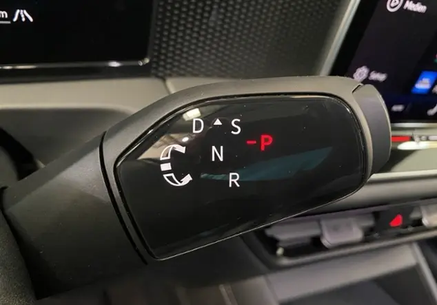 Angebotsdetails Volkswagen Tiguan Schwarz (Deep Black Perleffekt)