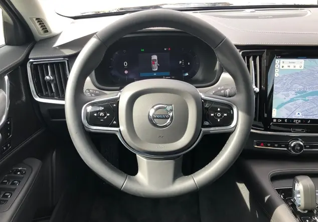 Angebotsdetails Volvo S90 ONYX BLACK /