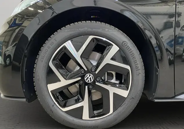 Angebotsdetails Volkswagen ID.3 Grenadillschwarz Metallic