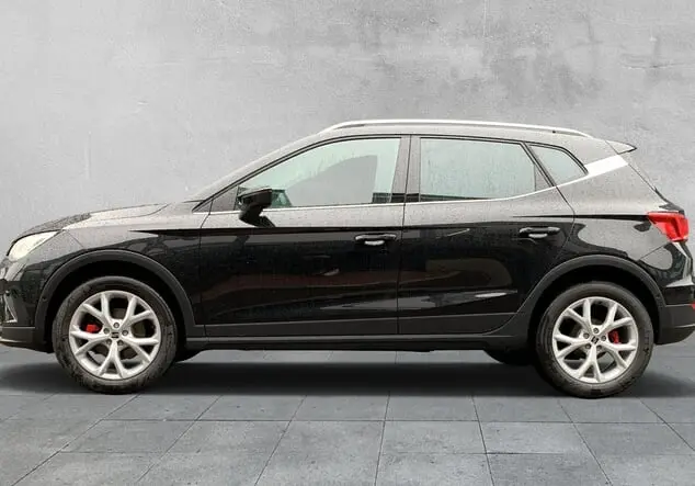 Angebotsdetails Seat Arona FR 1.0 TSI Winterpaket, Voll SONDER ANGEBOT Schwarz