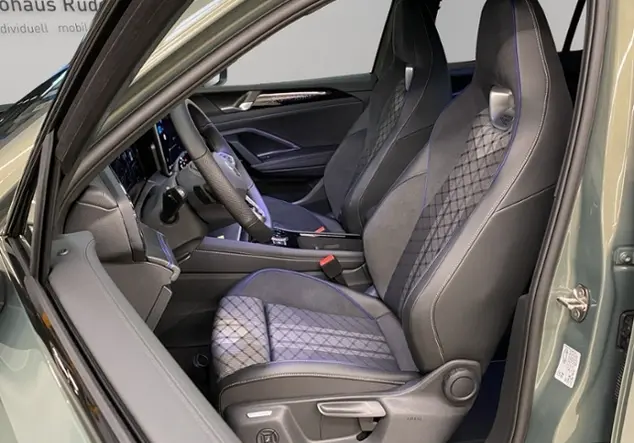 Angebotsdetails Volkswagen Tiguan III R-Line 1.5 eTSI KLIMA NAVI AL Grün (Cipressino-Grün Metallic)