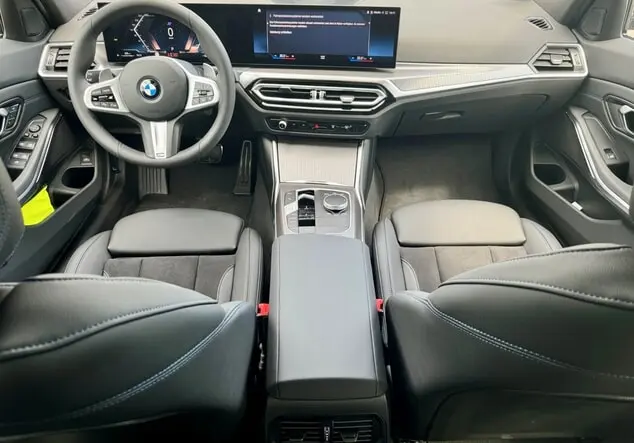 Angebotsdetails BMW 3er Saphirschwarz metallic