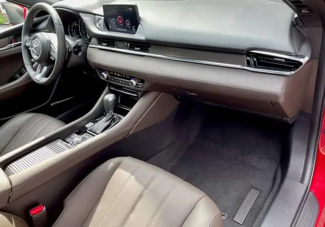 Angebotsdetails Mazda 6 184PS SPORTS-LINE-PLUS*MATRIX*BOSE*GSD Limousine rot