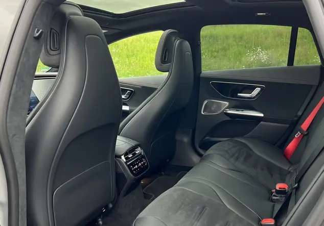 Angebotsdetails Mercedes-Benz EQE Alpingrau