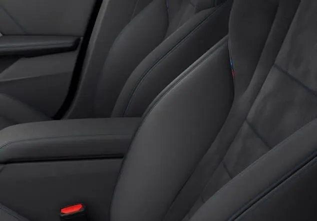 Angebotsdetails BMW 1er 118d Steptronic Black Sapphire metallic