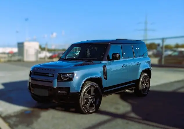 Angebotsdetails Land Rover Defender auf Anfrage