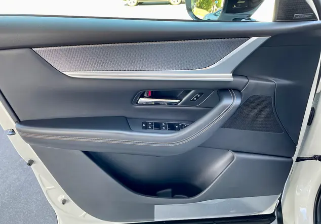 Angebotsdetails Mazda CX-60 weiß