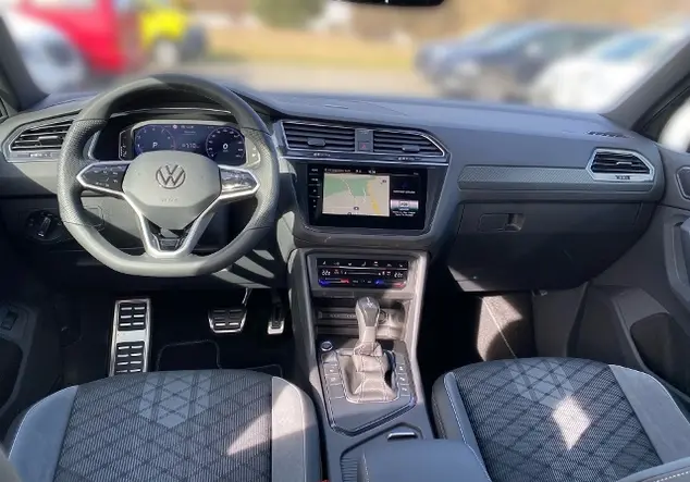Angebotsdetails Volkswagen Tiguan Grau (Delfingrau Metallic)