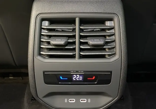 Angebotsdetails Cupra Leon Sportstourer 2.0 TSI / Grau ('Magnetic Tech')