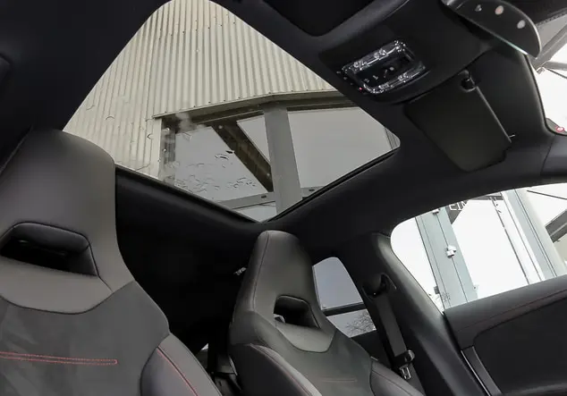 Angebotsdetails Mercedes-Benz CLA 200 Line Polarweiß