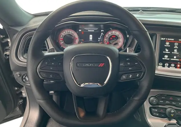 Angebotsdetails Dodge Challenger 5.7 R/T +ACC+BiXenon+SpurW+KAM+Sport Grau