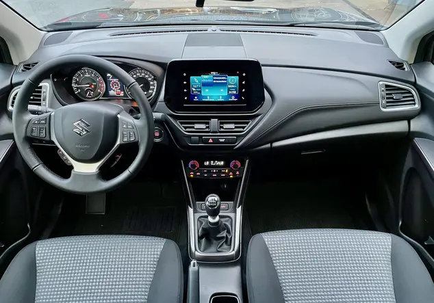 Angebotsdetails Suzuki S-Cross Titan Dark Gray Pearl Metallic