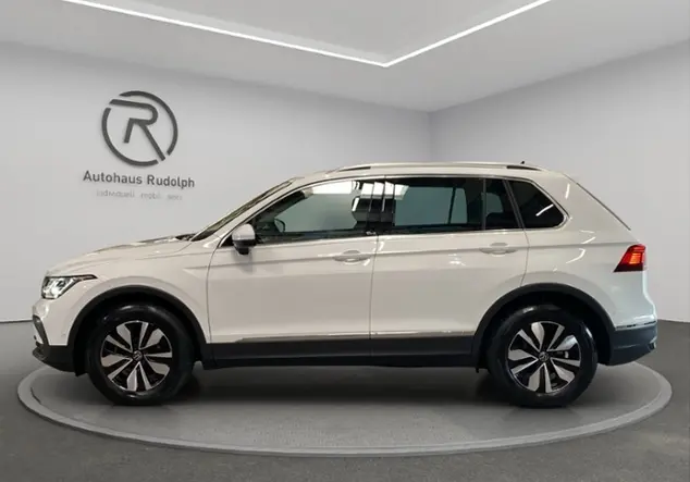 Angebotsdetails Volkswagen Tiguan 2.0 TDI Move / WeiÃ (Pure White)