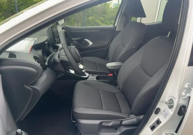 Angebotsdetails Toyota Yaris weiß