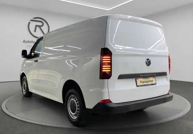 Angebotsdetails Volkswagen T7 Transporter Kasten 2.0 TDI KR 3100 mm Weià (Clear White)