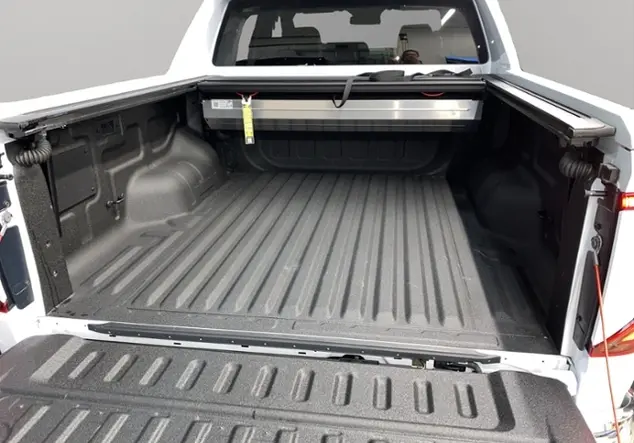 Angebotsdetails Volkswagen Amarok 3.0 TDI 4Motion Aventura DC +NAVI+AHK+SOU Weià (Clear White)