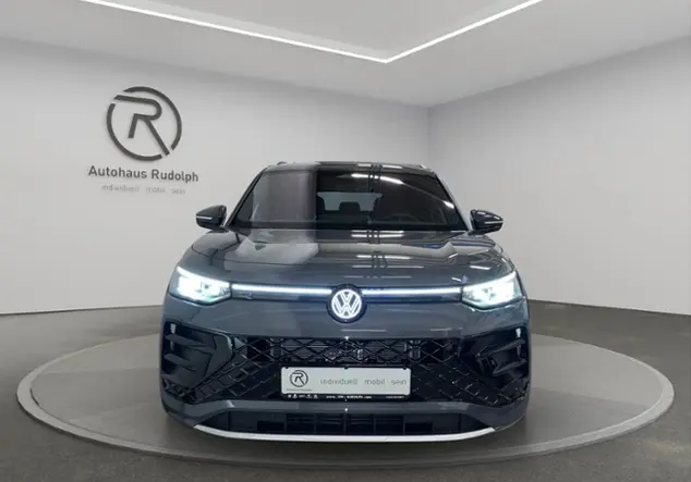 Angebotsdetails Volkswagen Tayron 2.0 TDI 4Motion R-Line KLIMA ALU Grau (Delfingrau Metallic)