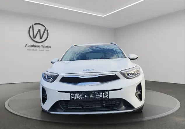 Angebotsdetails Kia Stonic WeiÃ ((SWP) SNOW WHITE PEARL)