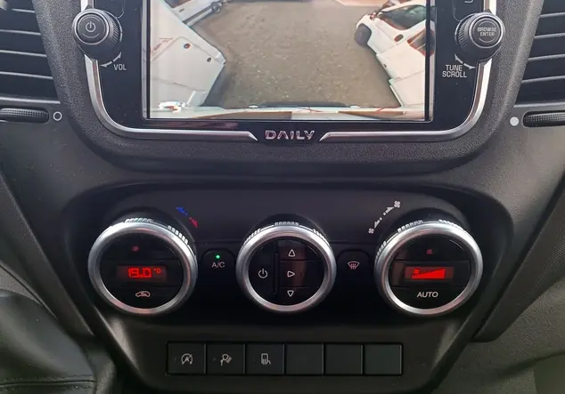 Angebotsdetails Iveco Daily weiss
