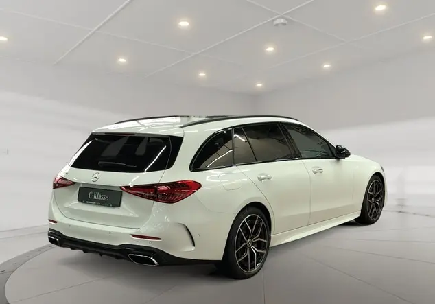 Angebotsdetails Mercedes-Benz C Weiß MANUFAKTUR Lack MANUFAKTUR opalithweiß bright