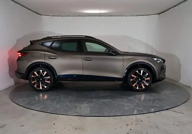 Angebotsdetails Cupra Formentor Cupra Formentor 1.5 eTSI 110 kW (150 PS) 7-Gang-DSG Century Bronze Matt