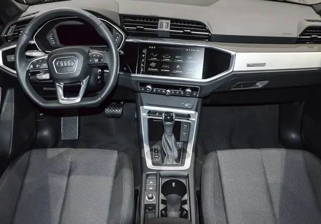 Angebotsdetails Audi Q3 Mythosschwarz Metallic