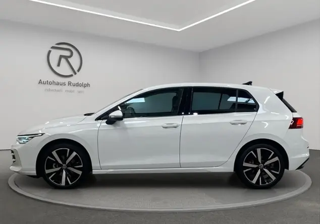 Angebotsdetails Volkswagen Golf VIII 1.5 TSI Style / RFK Weià (Pure White)