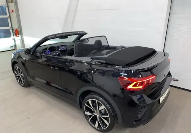 Angebotsdetails Volkswagen T-Roc Schwarz (Deep Black Perleffekt / Schwarz)
