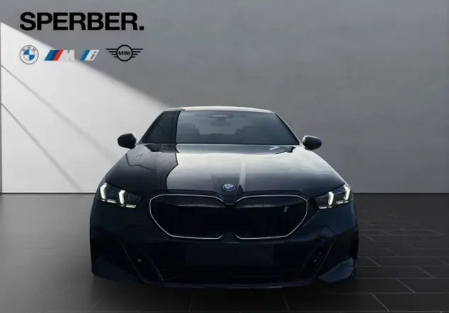 Angebotsdetails BMW i5 Saphirschwarz Metallic