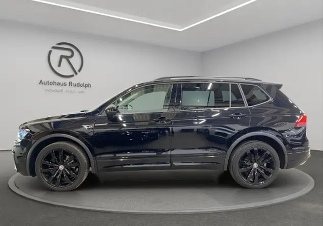 Angebotsdetails Volkswagen Tiguan Schwarz (Deep Black Perleffekt)