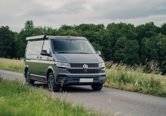 Angebotsdetails Volkswagen T6.1 Pure Grey / Dach Schwarz