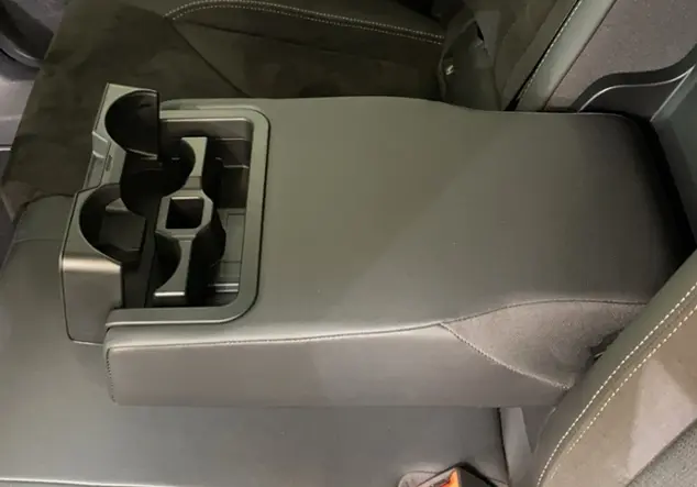 Angebotsdetails Skoda Enyaq iV 80 Sportline / Silber (Artic Silber Metallic)