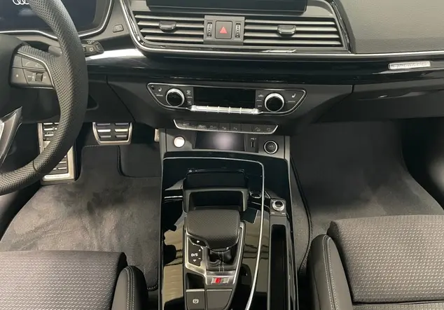 Angebotsdetails Audi SQ5 Daytonagrau Perleffekt