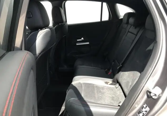 Angebotsdetails Mercedes-Benz GLA Mountaingrau