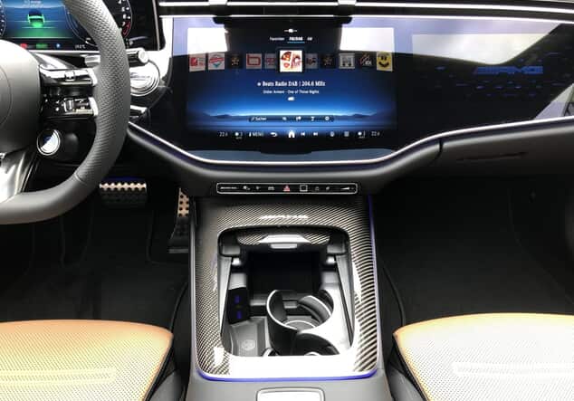 Angebotsdetails Mercedes-Benz E 53 Hybrid 4MATIC+ T-Modell Metalliclack obsidianschwarz