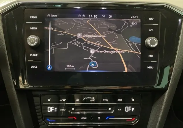 Angebotsdetails Volkswagen Passat Variant GTE 1.4 TSI / Grau (Mangangrau Metallic)