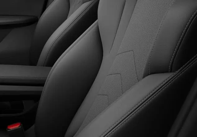 Angebotsdetails BMW X2 xDrive20d Steptronic DCT Black Sapphire metallic