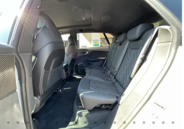 Angebotsdetails Audi Q8 Weiß
